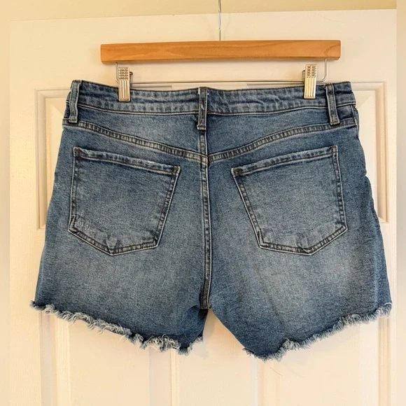 Kut From The Kloth Denim Shorts - Picture 4 of 6